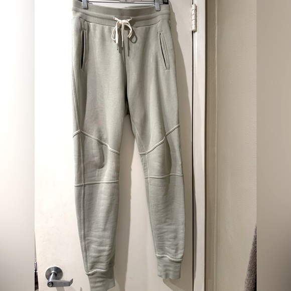 85% ⬇️ MSRP - NWoT John Elliott Escobar Loungers/Joggers- Light Green- Men’s 32 - Picture 1 of 7
